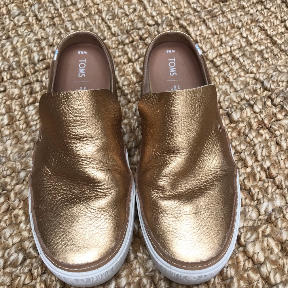 TOMS sunrise slip on